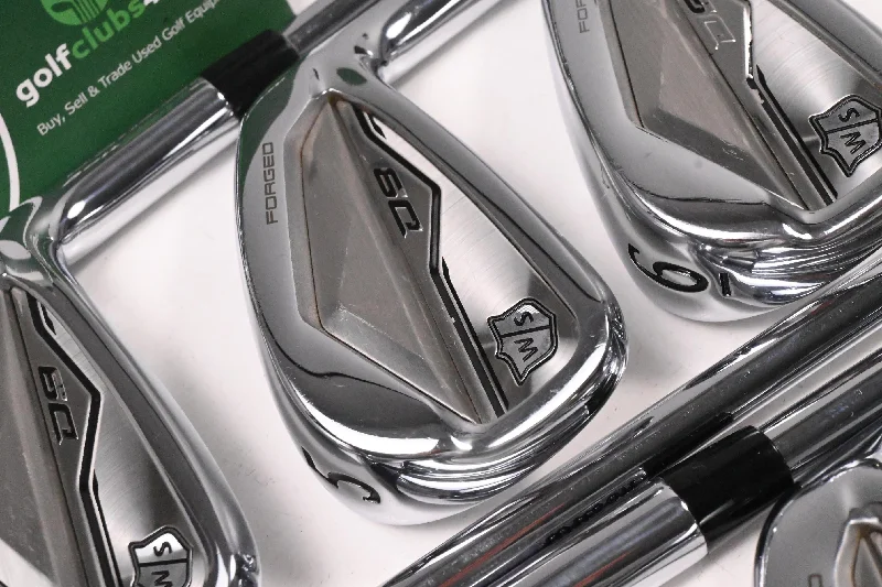 Wilson D9 Forged Irons / 4-PW / Regular Flex Dynamic Gold 95 R300 Shafts