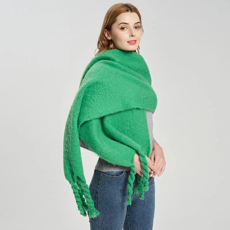 Comfy Solid Green Twisted Fringe Chunky Boucle Knit Scarf