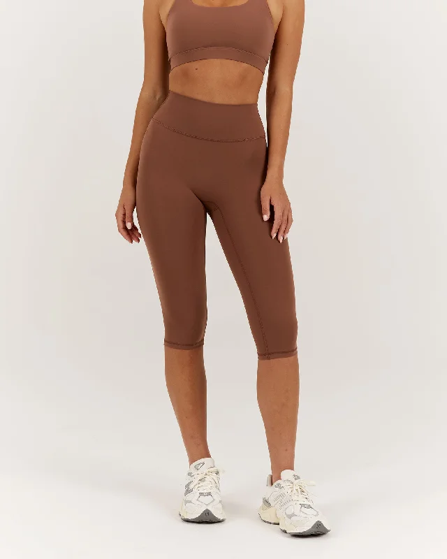 LUXE BRIA CAPRI LEGGING - TOFFEE