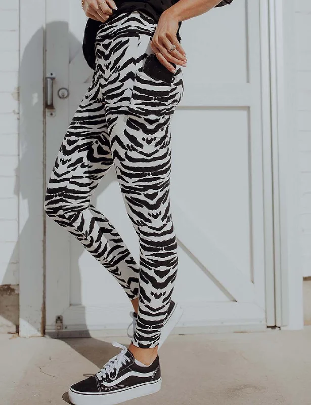 SA Exclusive Zealous Zebra Pocket Leggings