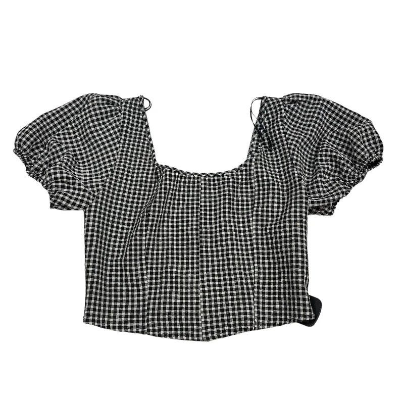 Top Short Sleeve By Sienna Sky  Size: M